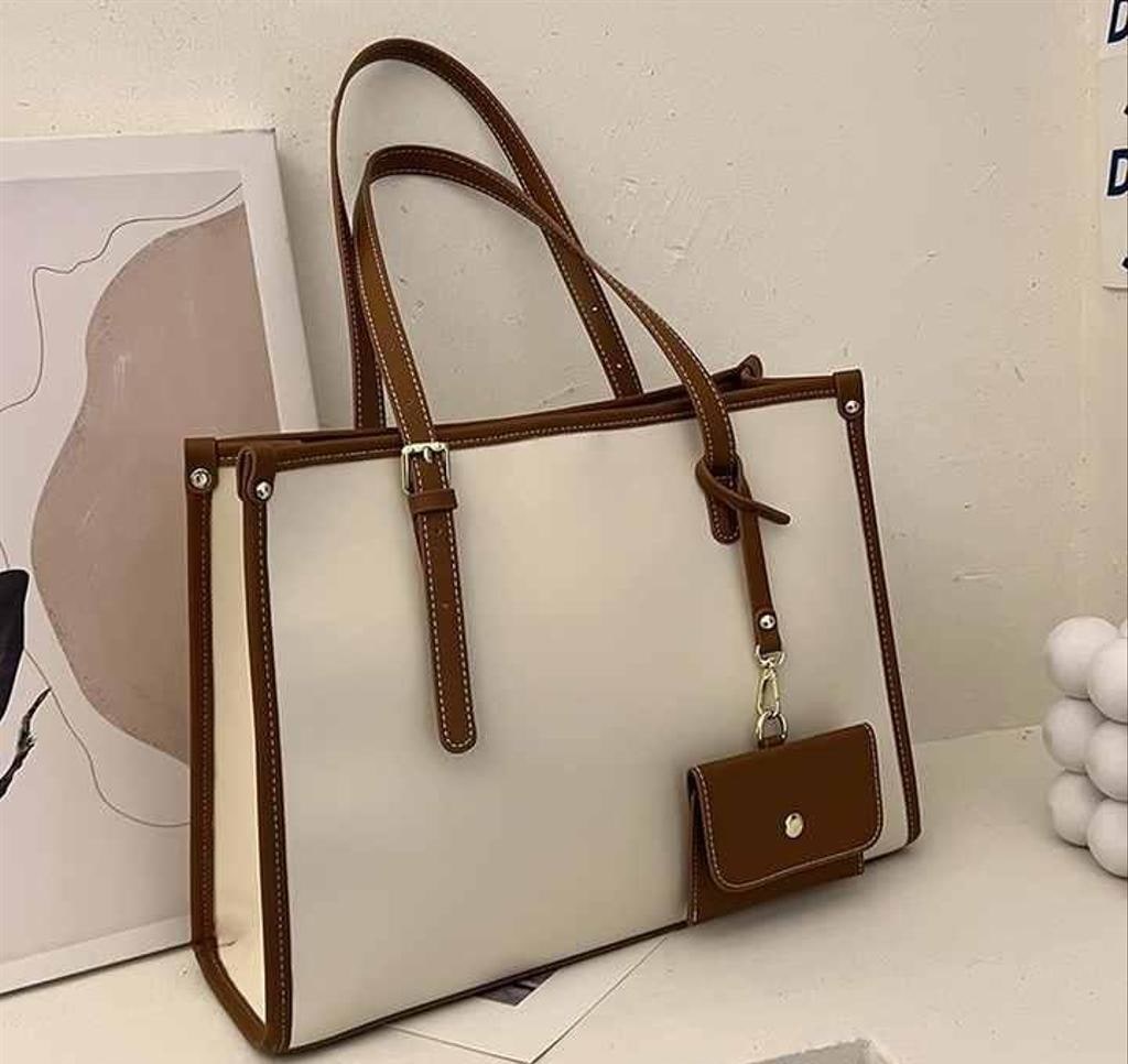 PU Leather Laptop Tote with 3 Inner Pockets